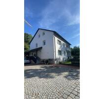 4 Zimmerwohnung zu vermieten - 1.250,00&nbsp;EUR Kaltmiete, ca.&nbsp; 93,00&nbsp;m&sup2; in Rottenburg an der Laaber (PLZ: 84056)
