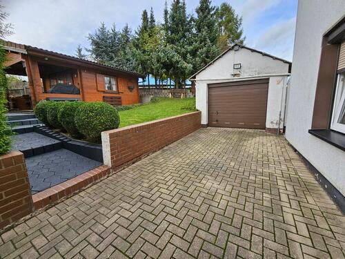 Foto - 6 Zimmer Doppelhaushälfte zum Kaufen in Sibbesse