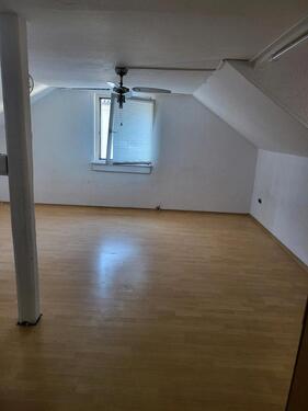 Foto - Dach geschoss Wohnung zur Vermieten