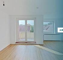 **Renovierte 3-Zimmer-Wohnung mit BALKON und viel Lichteinfall** - Leer (Ostfriesland)
