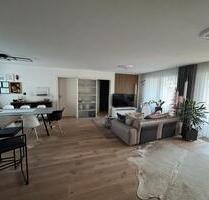 Nagold Zentrum - 3,5 Zimmer - 1.250,00&nbsp;EUR Kaltmiete, ca.&nbsp; 93,00&nbsp;m&sup2; in Rottenburg am Neckar (PLZ: 72108)