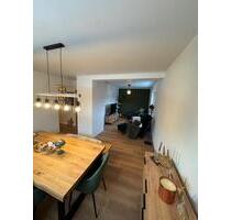 3-Zimmer Wohnung in Rühen mit kleinem Garten & Wallbox ab 01.05.