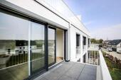 Foto - Moderne, neuwertige 3 Zimmer Wohnung mit Balkon