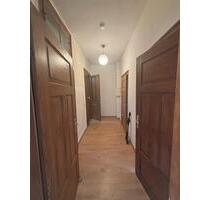 Schöne 2 12 Zimmer Altbauwohnung. - Meißen