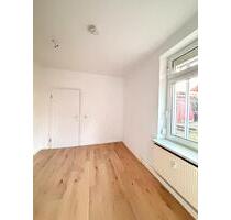 NEU 2-Raum-Wohnung | 55 m° | mit Terrasse sofort verfügbar - Glauchau