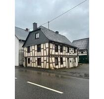 Handwerker aufgepasst 2 Wohneinheiten Haus Bauernhaus - Dickenschied
