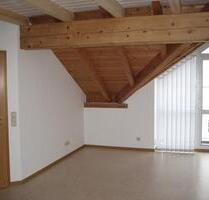 2-Zi. Wohnung in Neuhausen mit Balkon - Offenberg