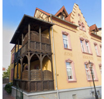 Frisch renovierte 2-Zimmer-Dachgeschosswohnung mit Einbauküche in Meuselwitz