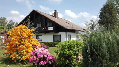 Foto - Ein,-Zweifamilienhaus im Vogelsberg Ruhig und Idyllisch
