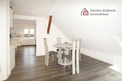 Foto - Gemütliche Dachgeschosswohnung mit Komplettausstattung