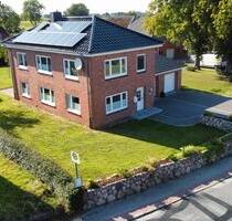 Einfamilienhaus mit Doppelgarage & PV – provisionsfrei - Seeth