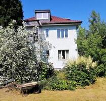 Kaffeemühlenhaus mit Charme und Potential auf großem Grundstück - Blankenfelde-Mahlow