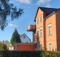 Sehr schöne 4 bis 5-Raum Wohnung mit Balkon zu vermieten - Zschopau