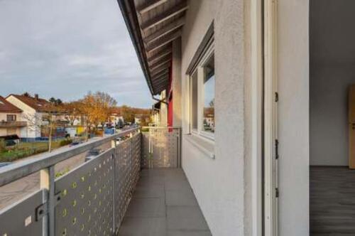 Foto - Nettes Zimmer mit Balkon in 4er WG in KA-Knielingen zu vermieten