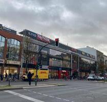 MÖBLIERTE APARTMENT MIT TERRASSE IN ZENTRALER WOHNLAGE - Berlin Tempelhof-Schöneberg