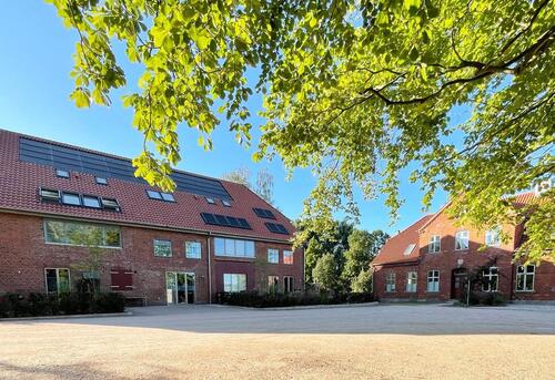 Foto - 5-Zimmer-Wohnung mit gehobener Ausstattung und lichtdurchfluteter