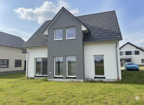 Foto - Einfamilienhaus in ruhiger Familiensiedlung