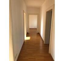 Helle 4-ZKB Wohnung in verkehrsgünstiger Lage - Saarbrücken Malstatt