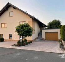 Einfamilienhaus freistehend mit Einliegerwohnung - Neukirchen