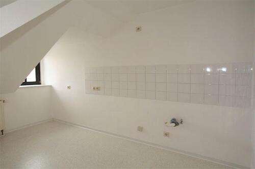 Foto - Schöne Singlewohnung mit Laminat...