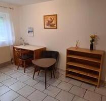 Möbliertes Zimmer - 275,00 EUR Kaltmiete, in Kassel (PLZ: 34134) Niederzwehren