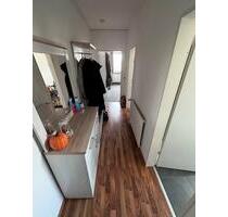 2 Zimmer Wohnung RASTEDE - 550,00&nbsp;EUR Kaltmiete, ca.&nbsp; 79,00&nbsp;m&sup2; in Oldenburg (PLZ: 26123) Bürgeresch