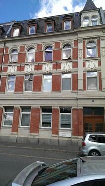 Foto - Ganz frisch eingetroffen - 4-Zimmer-DG-Whg - Bad mit Fenster, Wanne und Dusche- Ausst. n.Vereinb.