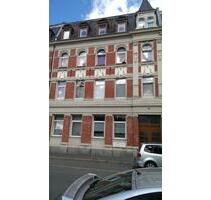 Ganz frisch eingetroffen - 4-Zimmer-DG-Whg - Bad mit Fenster, Wanne und Dusche- Ausst. n.Vereinb. - Oelsnitz (Vogtland)