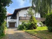 Foto - Nähe Passau: 1-Fam.-Haus mit ELW, Garage, Balkon und Garten