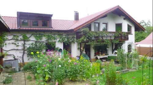 Foto - Gemütliche Souterrain mit Garten