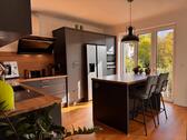 Foto - Moderne und komfortable Familienwohnung – mit 16 m² großem Südbal