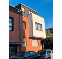 Geräumiger Kellerraum nebst TG-Stellplatz in Köln -Holweide