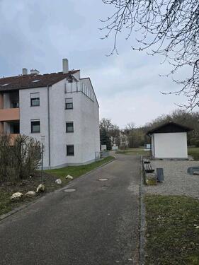 Foto - Helle Dachgeschosswohnung zu vermieten