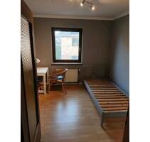 WG-Zimmer in Hannover Misburg: möbliert, ab 01.06. frei WG-Zimmer in Hannover Misburg: möbliert, ab 01.06. frei