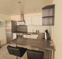 Gepflegte 2-Zimmer-Erdgeschosswohnung mit Balkon & Stellplatz - Schwetzingen
