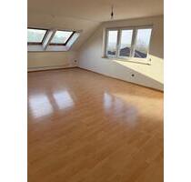 4-ZKB Wohnung renoviert mit Terrasse und schöner Aussicht - Saarbrücken Bischmisheim