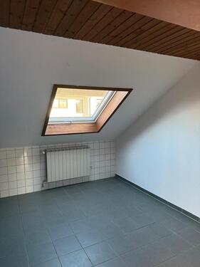 Foto - 4 Zimmer Dachgeschoßwohnung in Saarbrücken