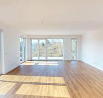 ++Helles Wohnglück: 3-Zimmer-Wohnung mit EBK, Tageslichtbad & Balkon++ - Friedrichsdorf