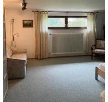 Einzelzimmer mit eigenem Bad - 180,00&nbsp;EUR Kaltmiete, ca.&nbsp; 25,00&nbsp;m&sup2; in Petersberg (PLZ: 36100)