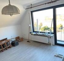 Großzügige 90qm ,3 Zimmer Maisonette Wohnung, kleiner Garte - Glinde