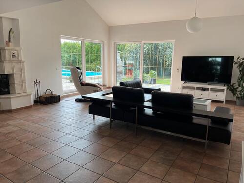 Foto - Gewerbeimmobilie: freistehendes Einfamilienhaus