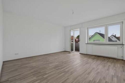 Foto - WG Zimmer jew. mit Balkon in schöner WHG in KA-Knielingen zu ver