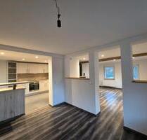 Einfamilienhaus zur Miete - 1.300,00&nbsp;EUR Kaltmiete, ca.&nbsp; 160,00&nbsp;m&sup2; in Reichartshausen (PLZ: 74934)