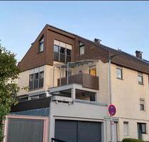 Wernau -Große DHH mit 2 Wohneinheiten, Doppelgarage in guter Lage - Wernau (Neckar)