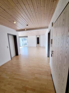 Foto - Großzügige 4-Zimmer-Wohnung in Bestlage von Herrenberg