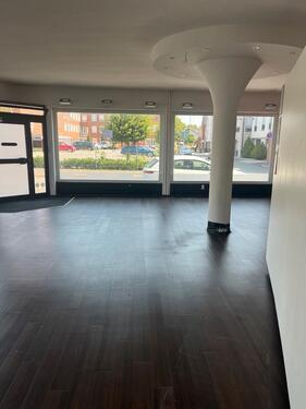 Foto - Ladenlokal - 1.200,00&nbsp;EUR Kaltmiete, ca.&nbsp; 100,00&nbsp;m&sup2;