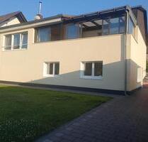 Kapitalanleger aufgepasst, Einfamilienhaus mit Einliegerwohnung - Düsseldorf Stadtbezirk 3