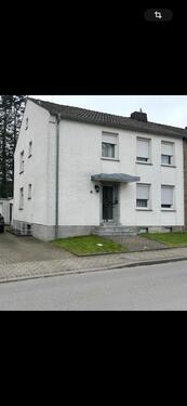 Foto - Erdgeschosswohnung in Alsdorf Ost mit Garten,Garage und Keller