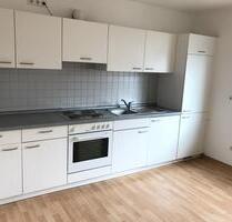 Gießen-Wieseck, 3 Zimmer Wohnung mit Balkon & EBK