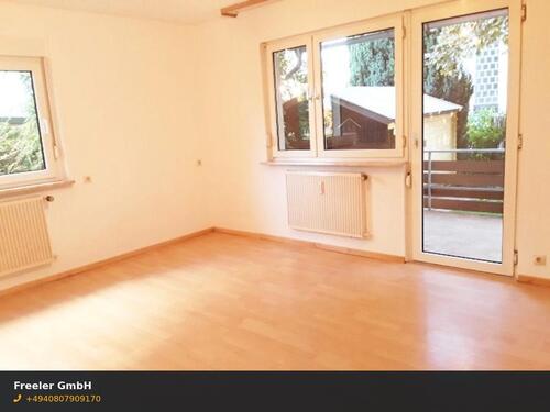 Foto - Helle 3-Zimmer-Wohnung mit Einbauküche und Balkon in Harburg